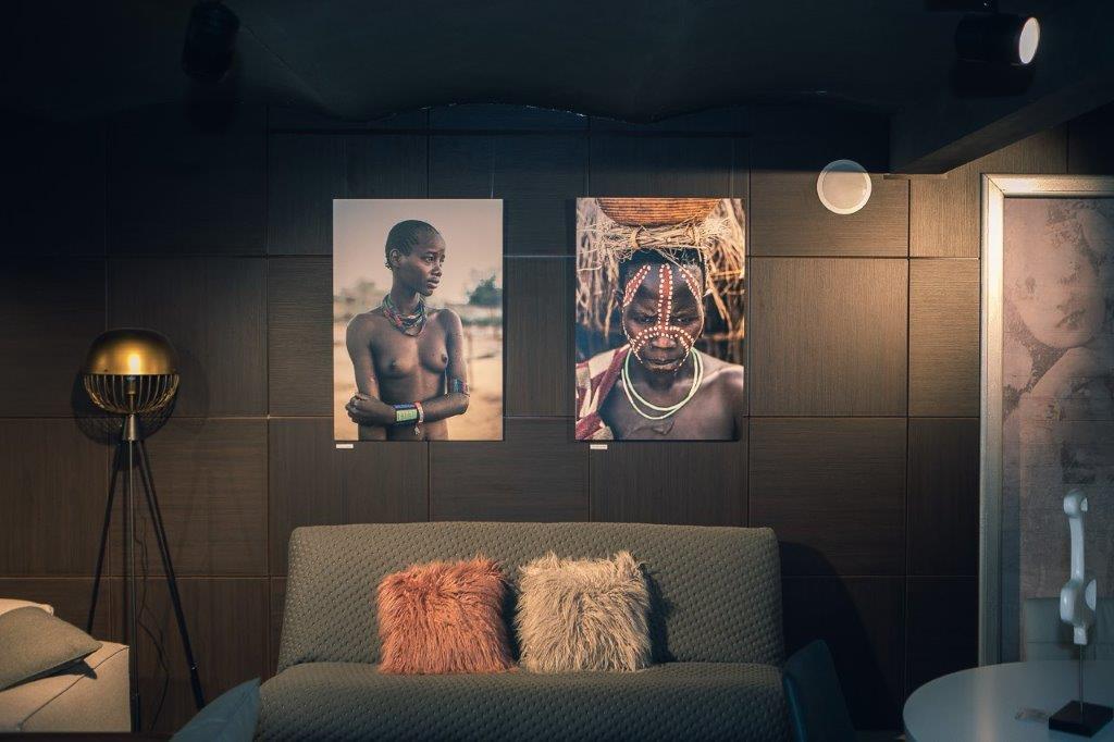 Svečano otvorena izložba "Watu wa Afrika": Iva Znaor u Babaloo design dovela Afriku u svoj njenoj ljepoti