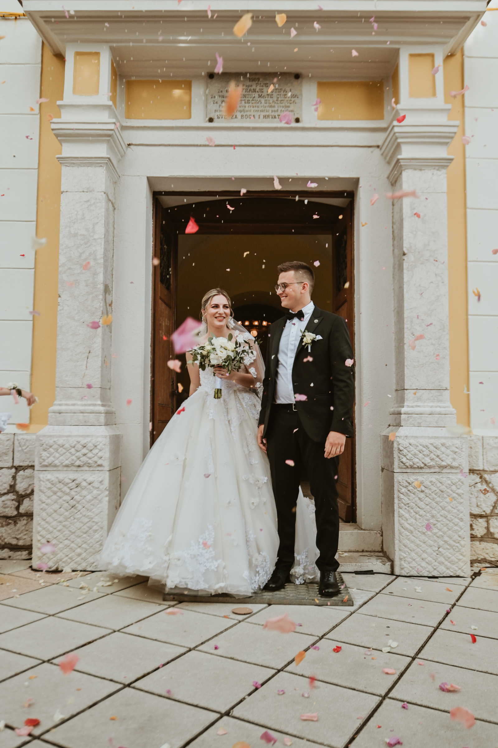 Ljubav iz vrtića okrunjena vjenčanjem: Luka Milardović i Ema Margetić Milardović