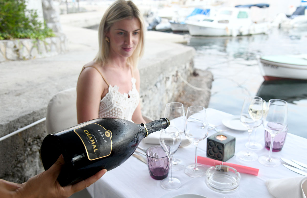 U Yacht Clubu Opatija održana vinska večer uz Vinariju fakin
