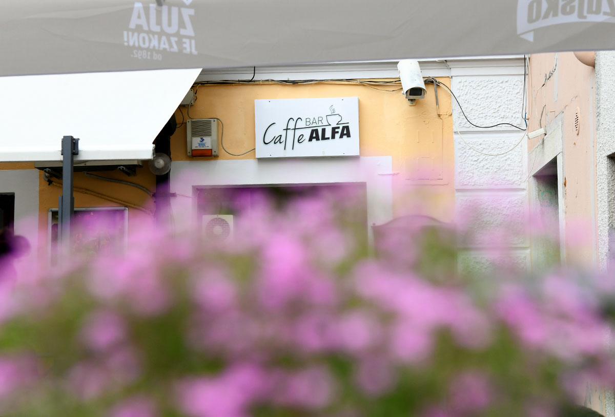 Trsat je dobio novi kutak za uživanje u kavi i koktelu: caffe bar Alfa