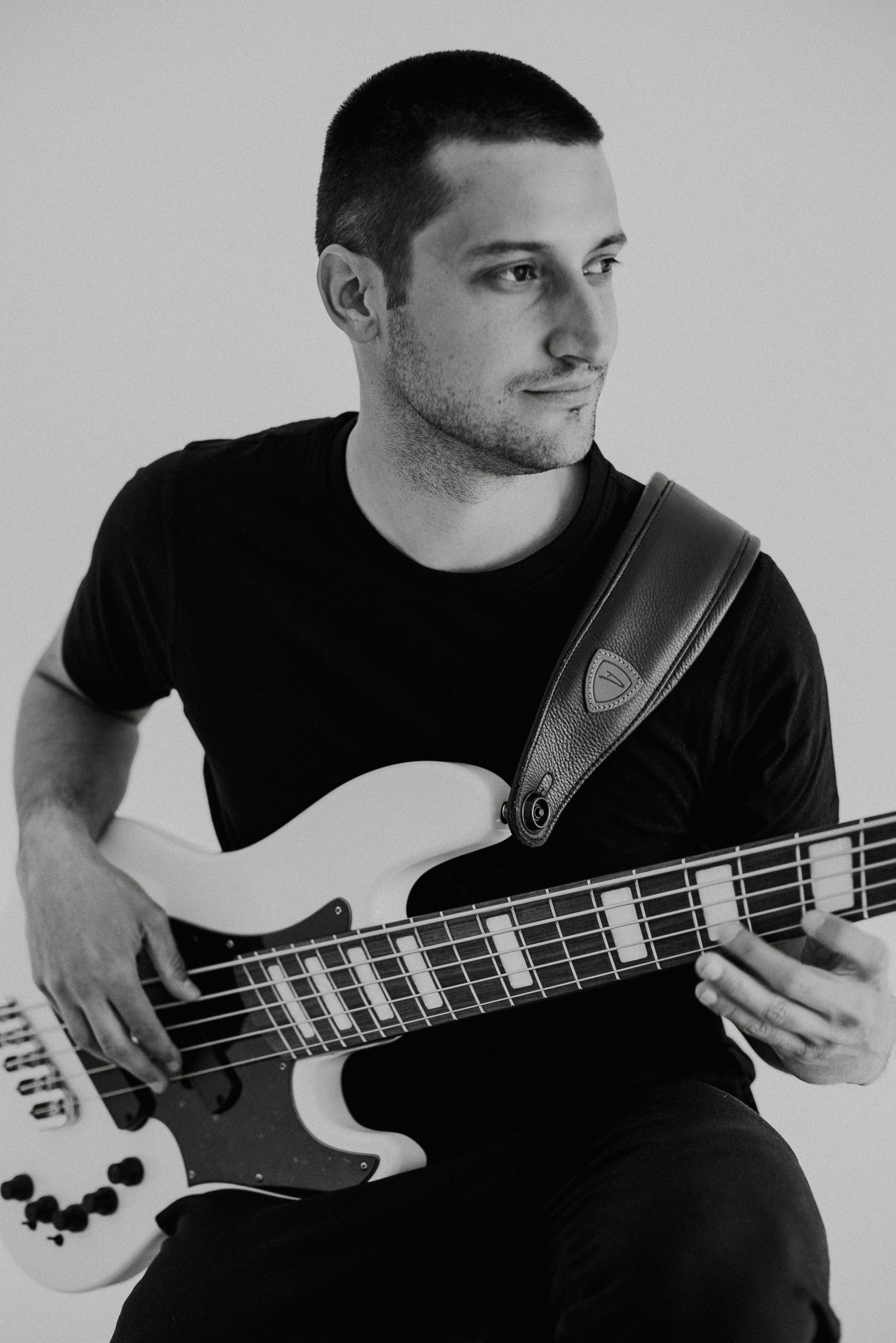 Intervju: Dino Ivelja je mladi glazbenik koji je nedavno izdao album prvijenac "Šilo Meka Jazza"