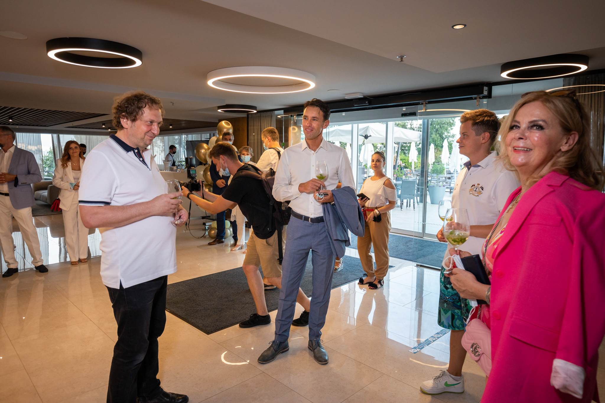 Najljepši event ovoga ljeta održao se na terasi hotela Kvarner povodom otvorenja Poliklinike Poliderma u Hotelu Ambasador