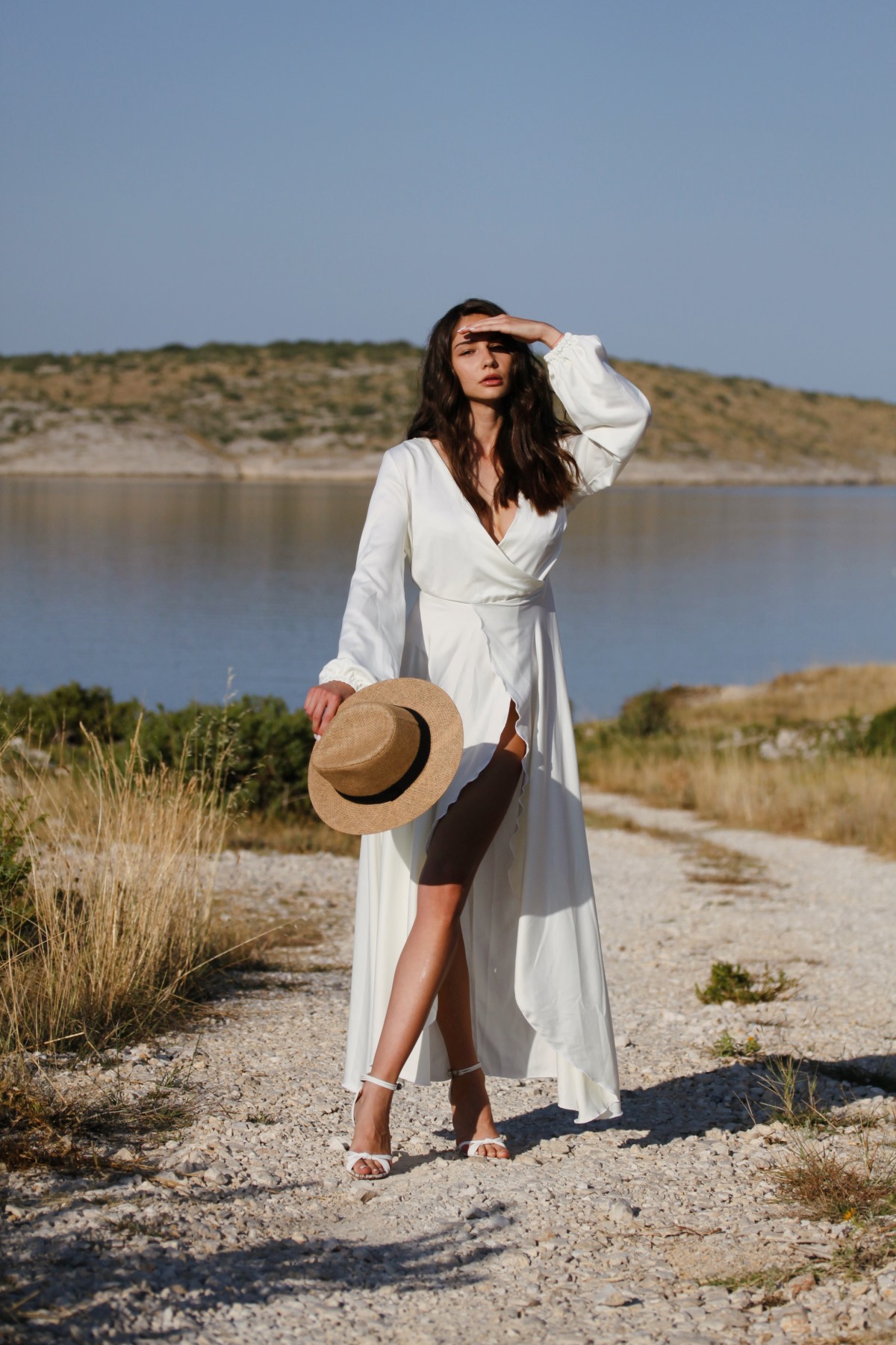 Nova kolekcija zadarske dizajnerice Božene Bratović nosi naziv "Lady in white"