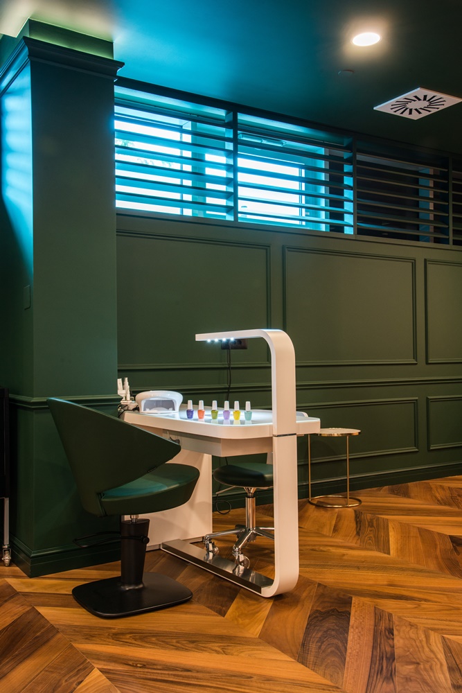 Novo mjesto u sklopu riječkog Hiltona oduševljava svojim sofisticiranim holističkim pristupom - Kalmar hair & skin boutique