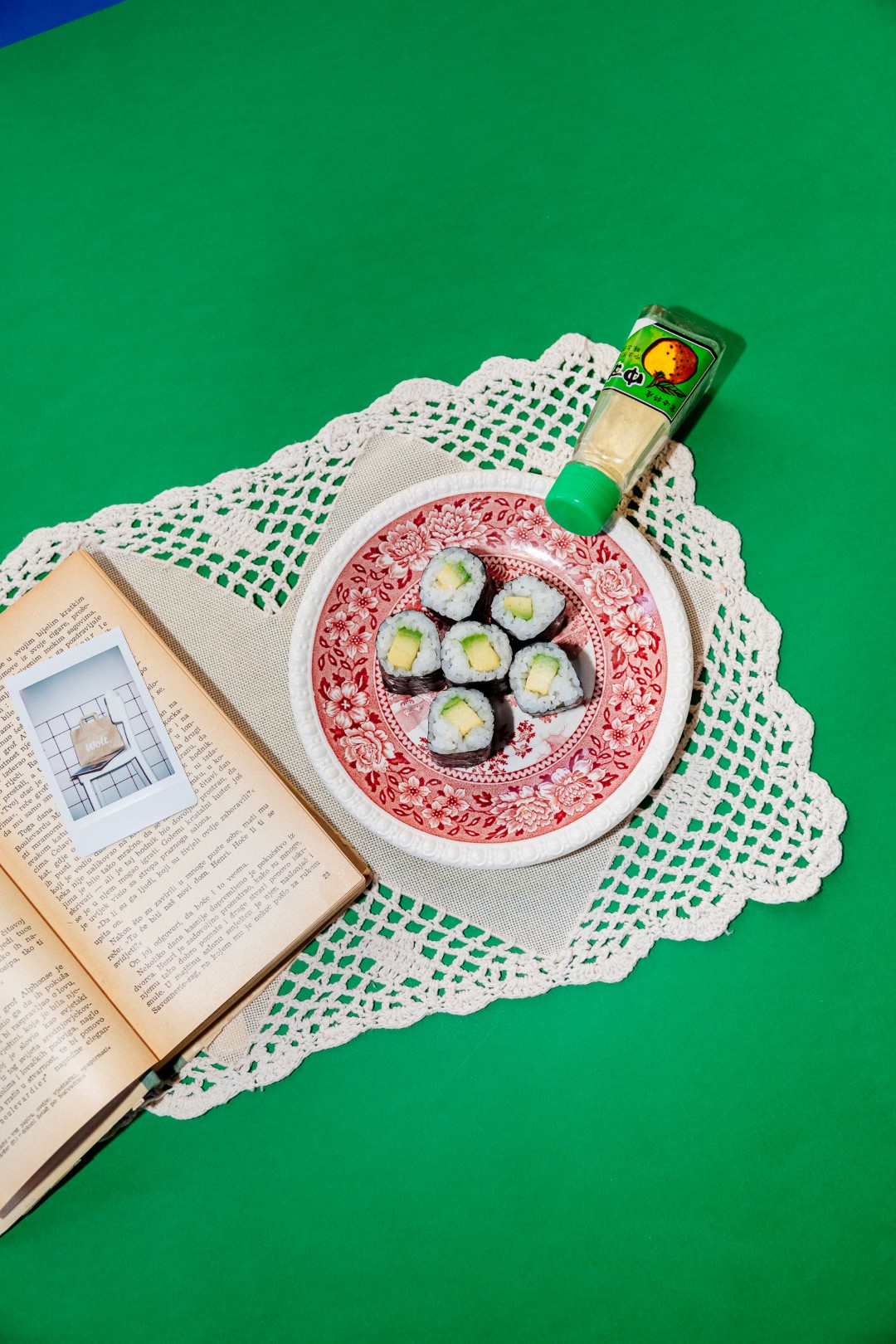 SoHo Sushi Rolls & Poke bowls razigranim vizualnim identitetom i šarenim zalogajima donosi novi doživljaj