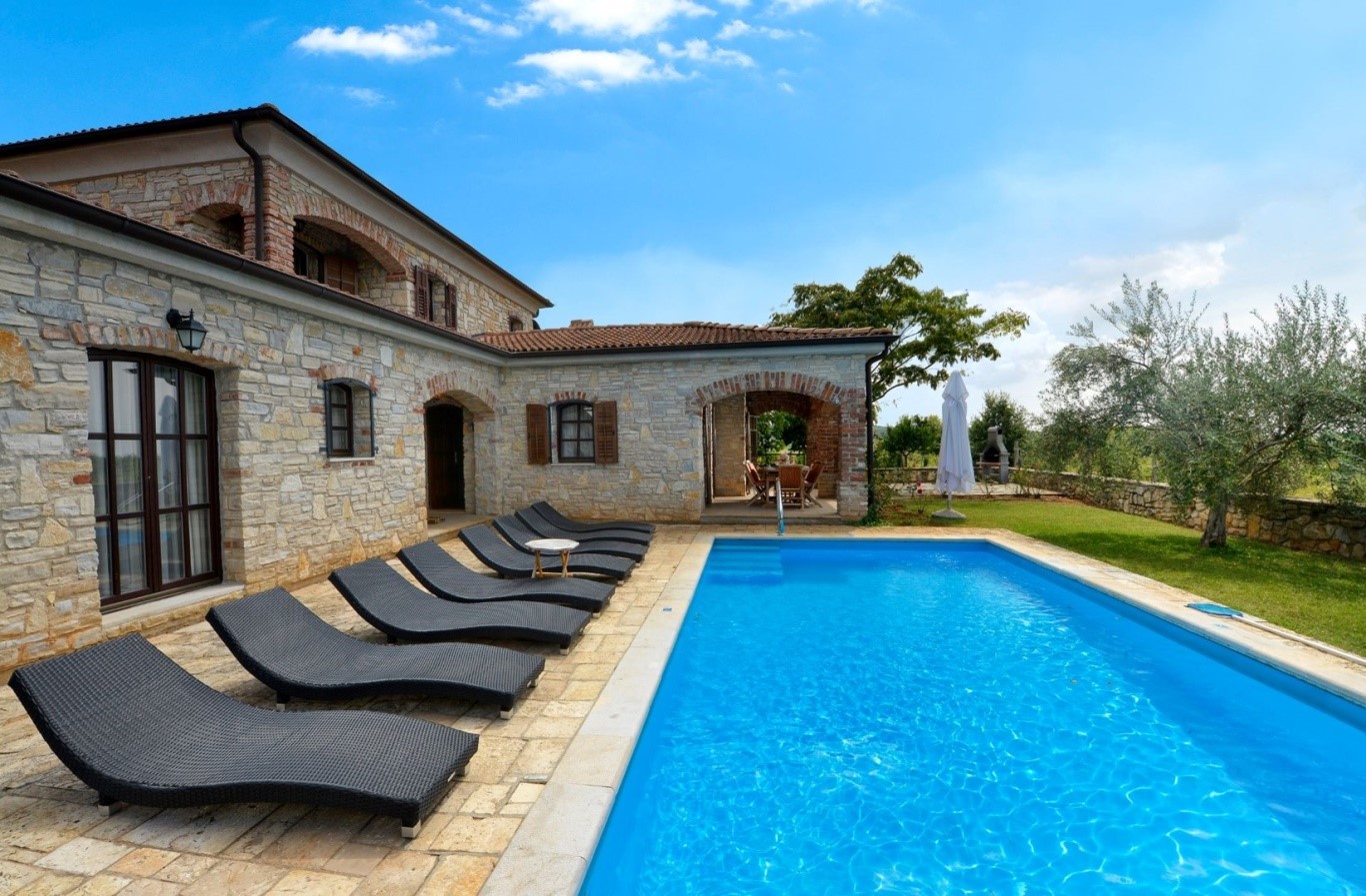 Za sve goste koji traže miran i ugodan smještaj za svoj odmor - Villa Girasole u Istri!
