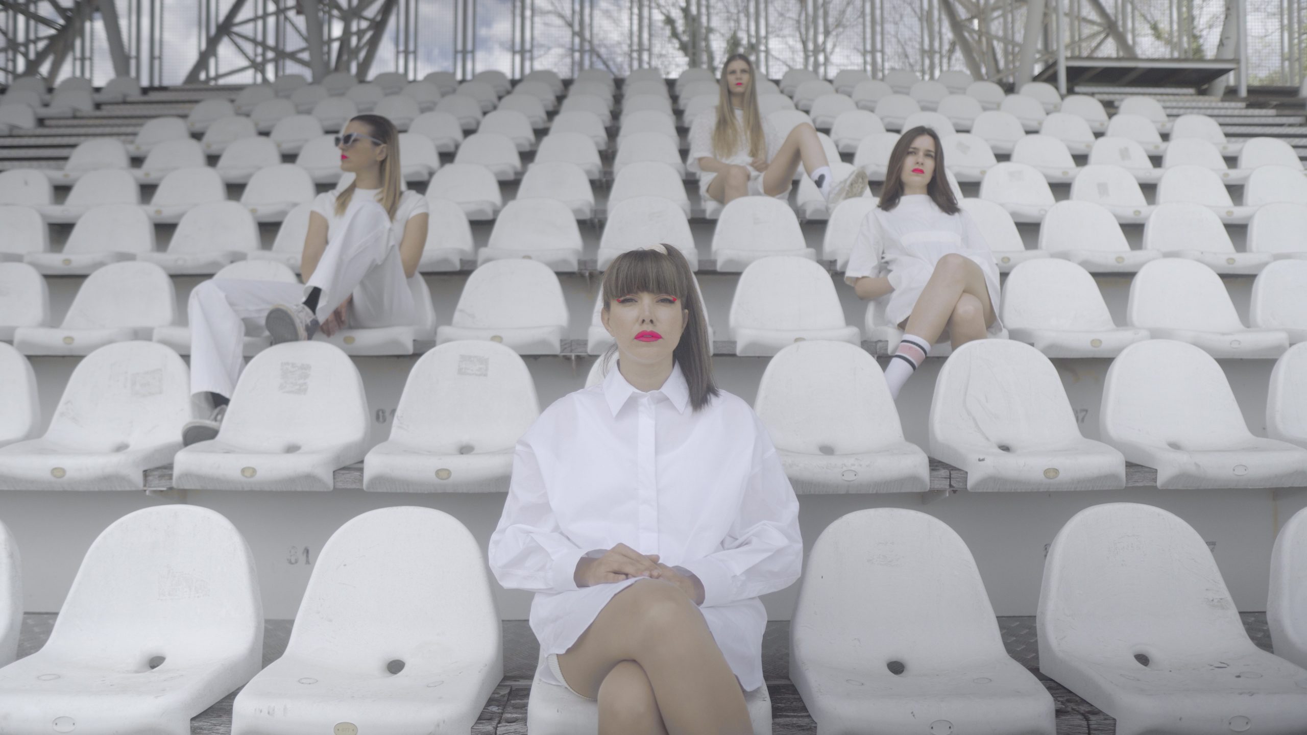 Rebeka Ljiljak svojim prvim samostalnim singlom „Ti ni ne znaš“ otvara treće izdanje projekta Femme Nouvelle!