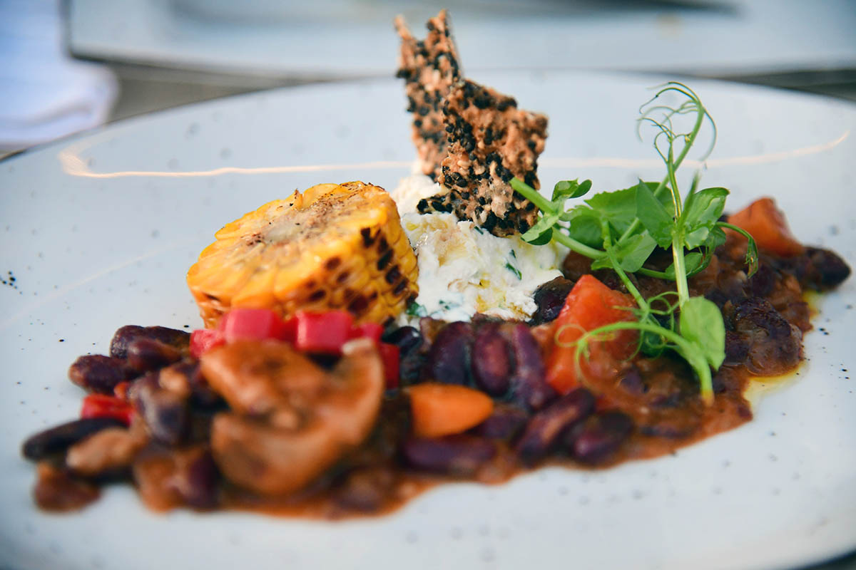 Extravagant experience: proputovali smo svijet kroz okuse najfinijih jela u Faro baru