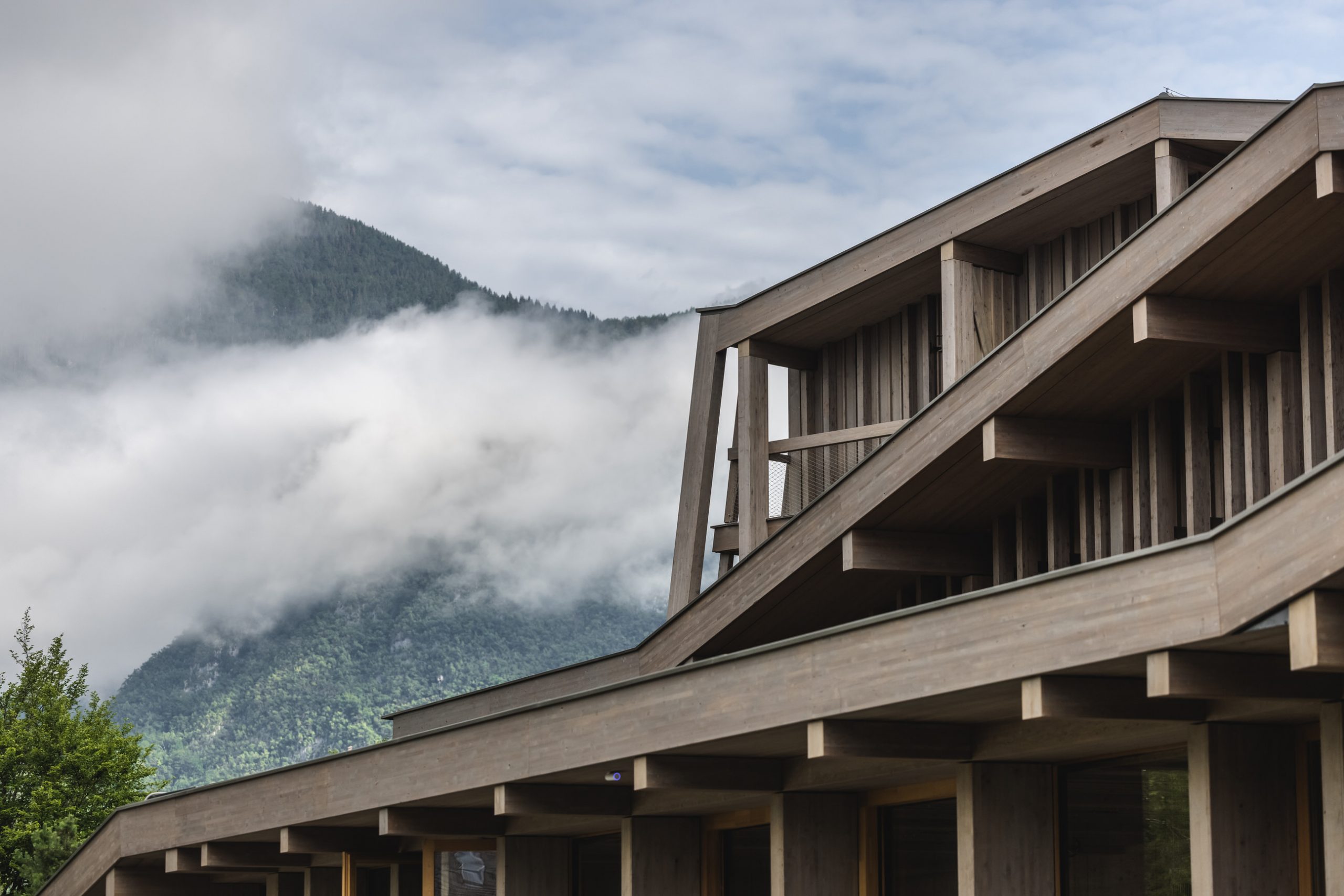 Hotel Bohinj: mjesto gdje ćete doživjeti luksuz u alpskom stilu