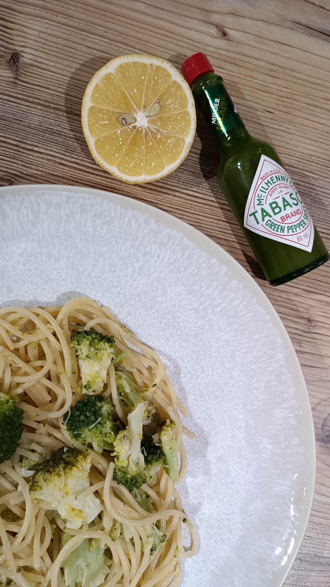Extravagant chef: jeste li ikad probali spicy špagete s brokulom i limunom?
