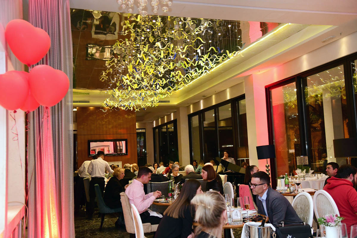 Valentinovo za pamćenje u novootvorenom restoranu Hotela Royal!