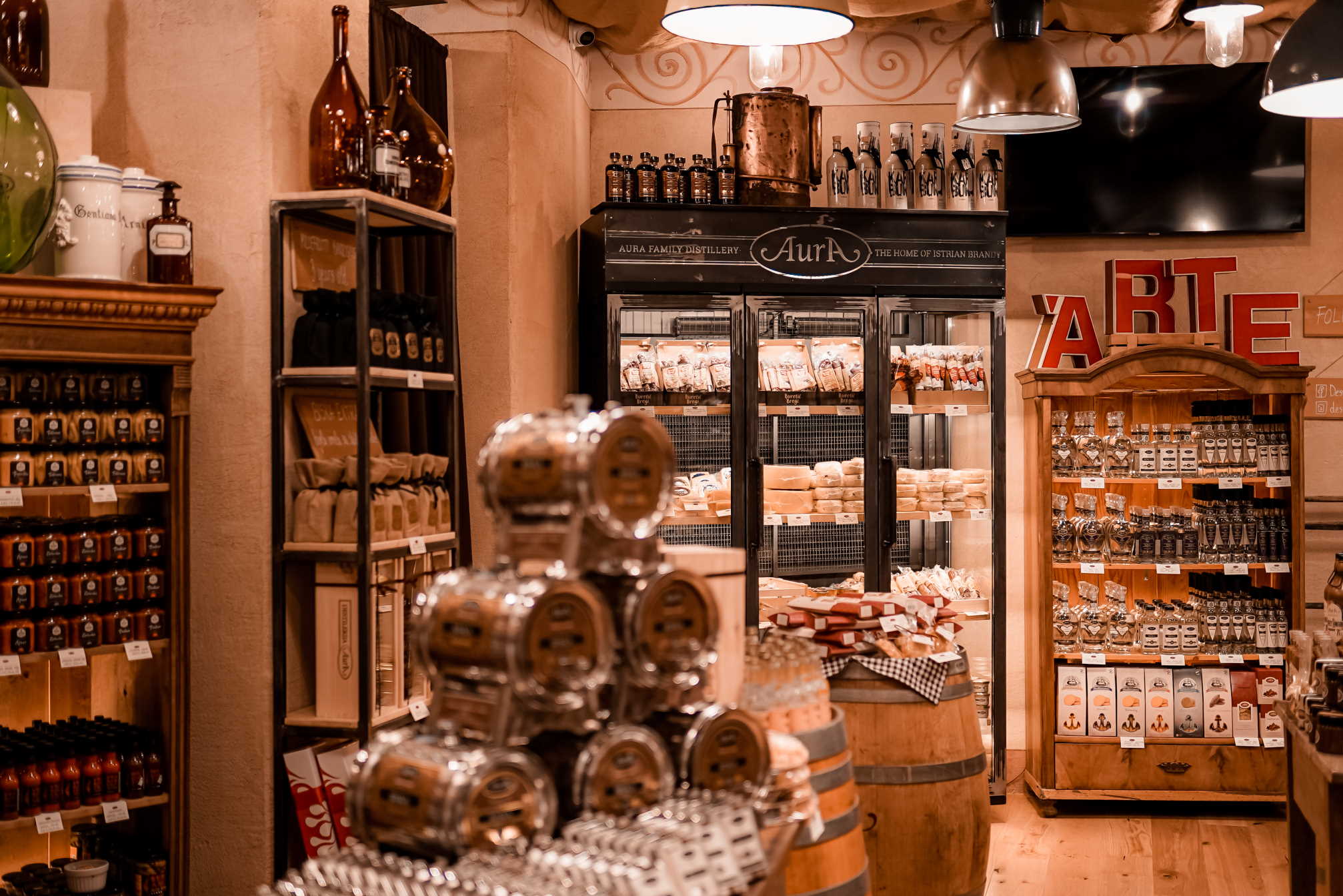 Otvoren novi Distillery shop Aura u Tower centru Rijeka
