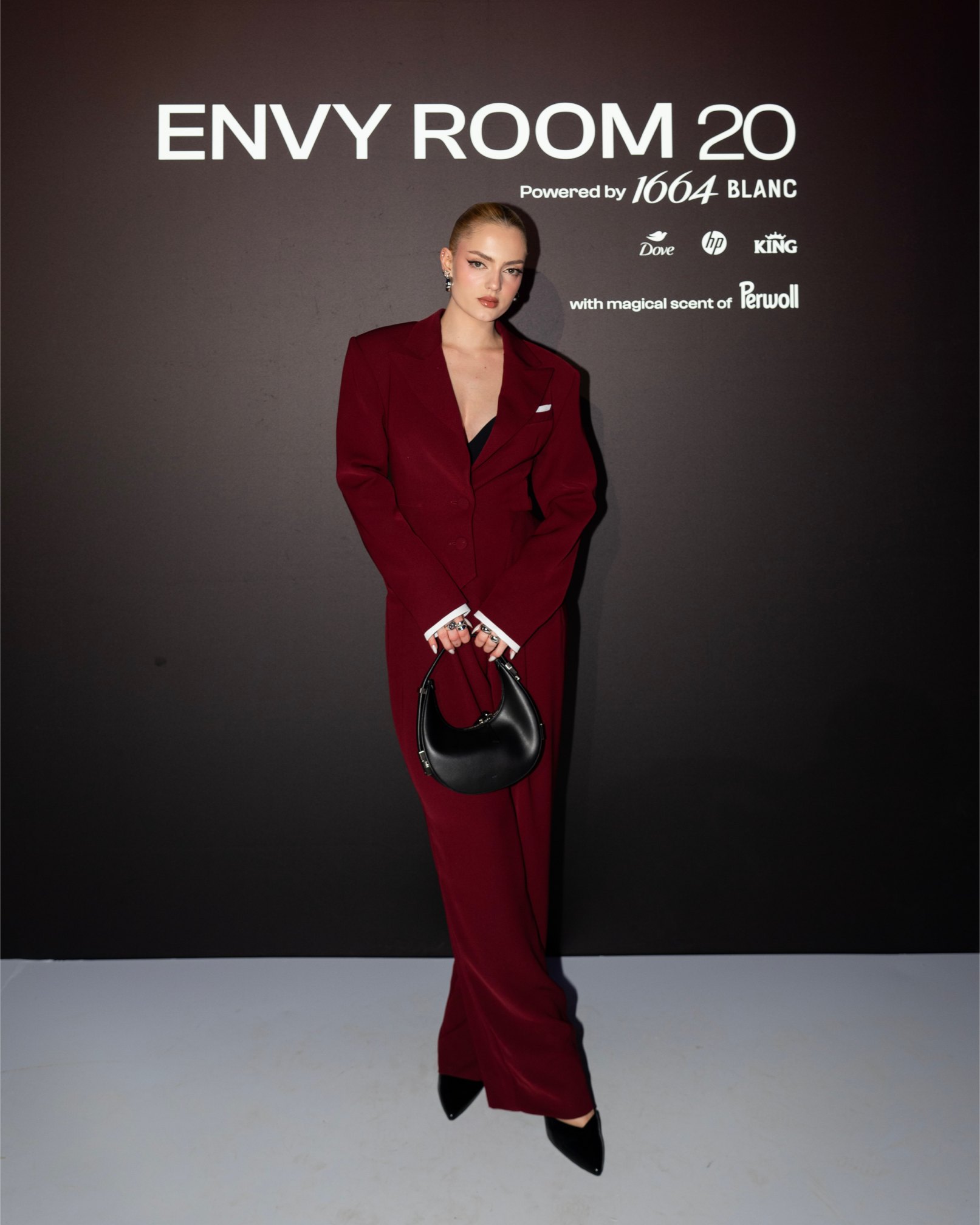 Spektakularnom slavljeničkom revijom eNVy room je obilježio 20 godina stvaranja