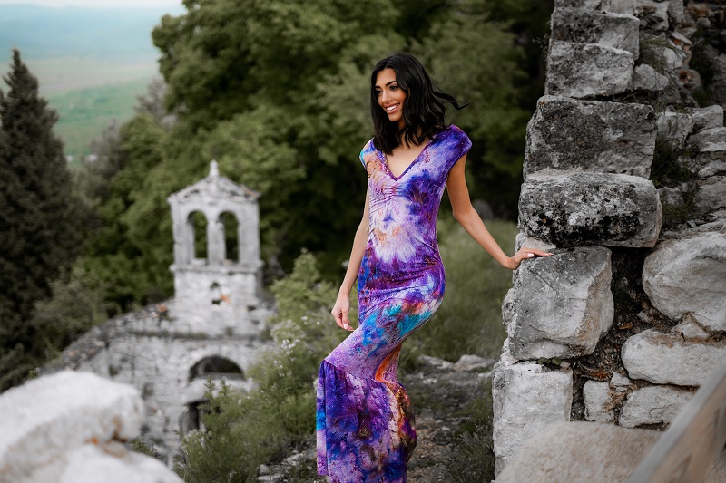 Oda Istri i modi kroz novu modnu kampanju dizajnerice Anje Stehlik „Moda magica“