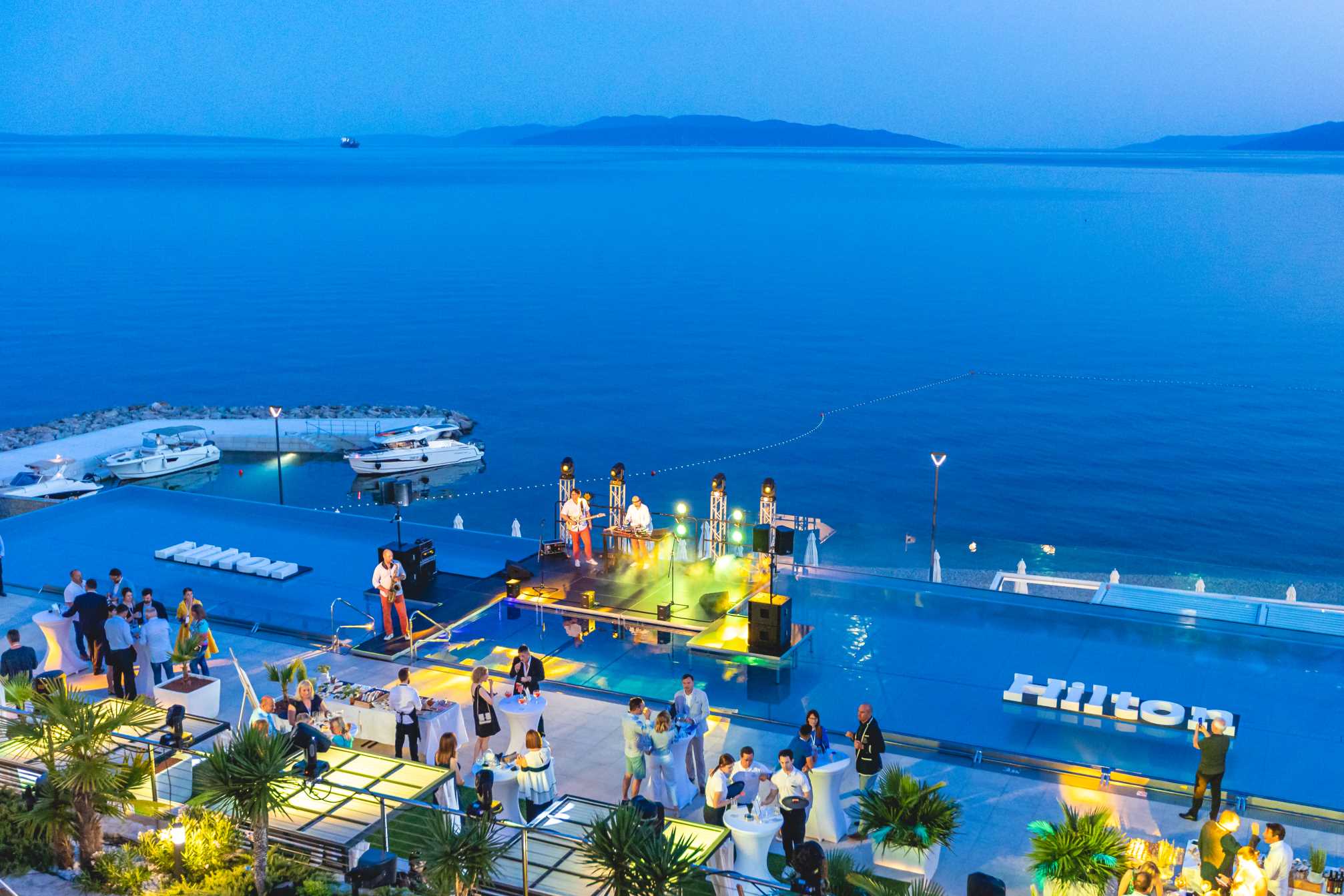 Iskusite ljeto u Hilton Rijeka Costabelli: Sunset Pool Party s DJ-evima A.S. One i DJ-em Boorom