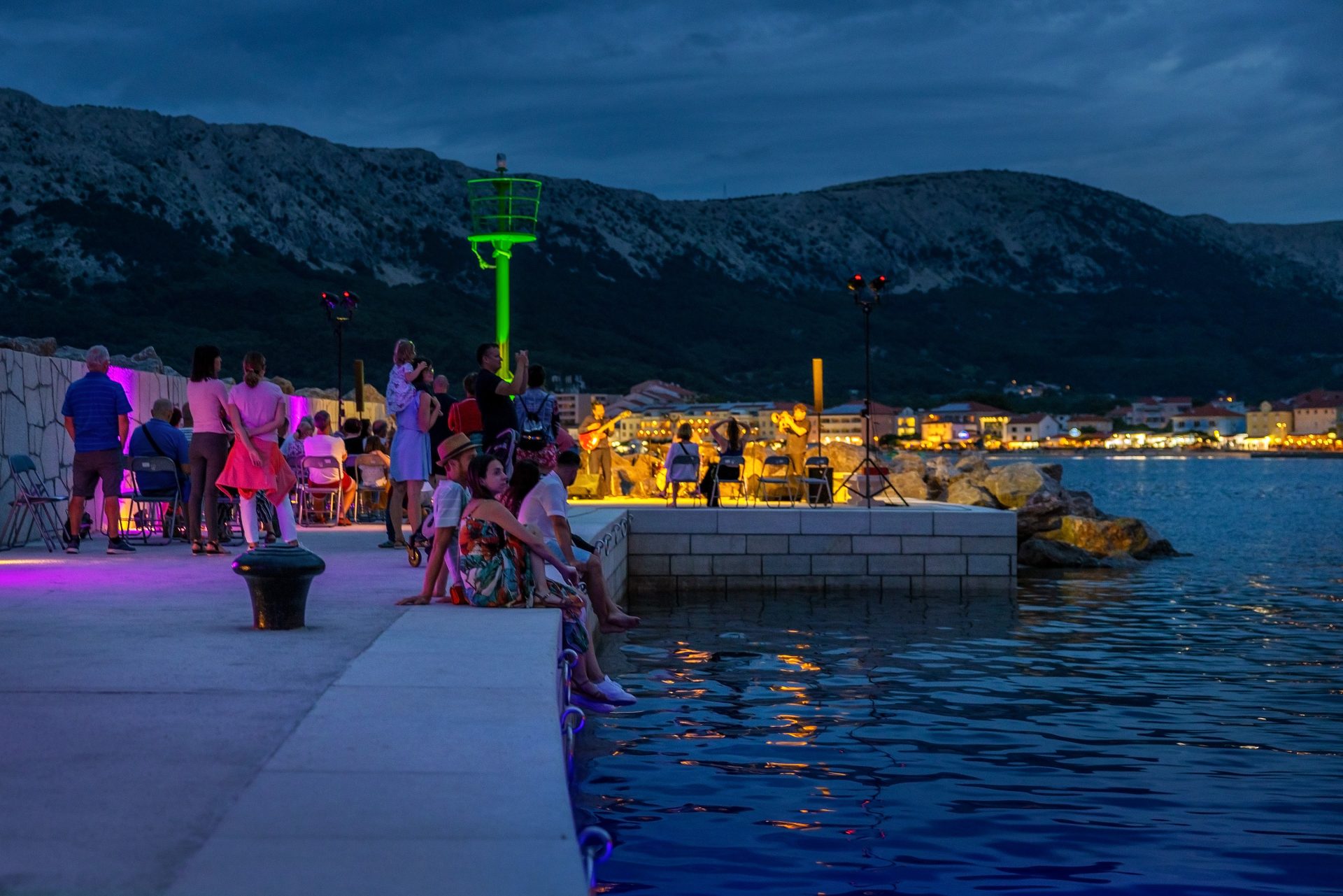 Ljeto u Baški: izložba, jazz i kino na otvorenom!