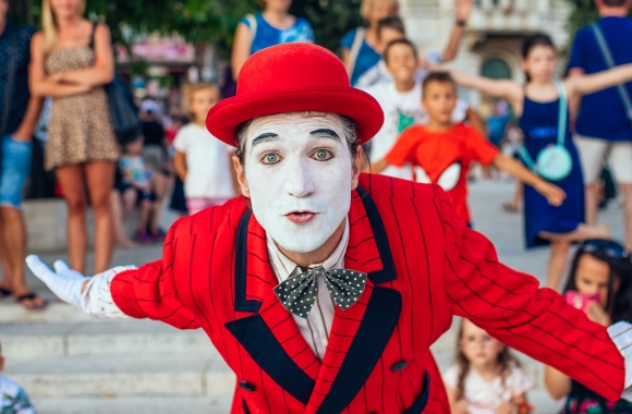 9. Festival uličnih zabavljača "CrikvArt" - najveseliji festival na Rivijeri Crikvenica
