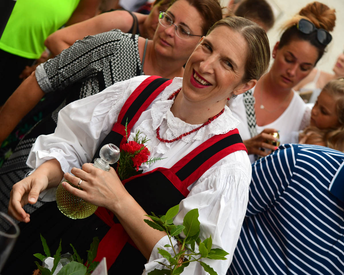 Oduševljenje s prve večeri ovogodišnjeg izdanja "Moje male kale" vaša je najbolja pozivnica za drugu večer manifestacije