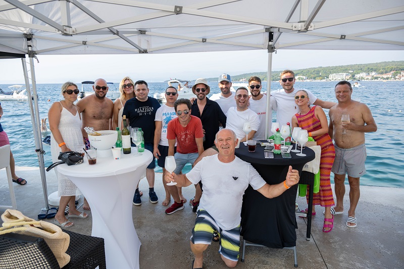 Fotografije s nezaboravne proslave 25.rođendana Beach Bara Mul i L'amour banda