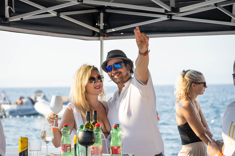 Fotografije s nezaboravne proslave 25.rođendana Beach Bara Mul i L'amour banda