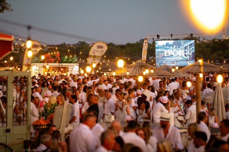 D’or beach club, Destilerija Aura i dizajner Boris Ružić priredili spektakularan white party