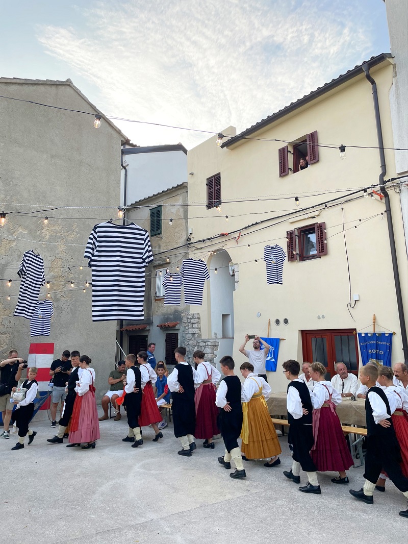 Tradicija, običaji i baština - započeli su Ribarski dani u Baški