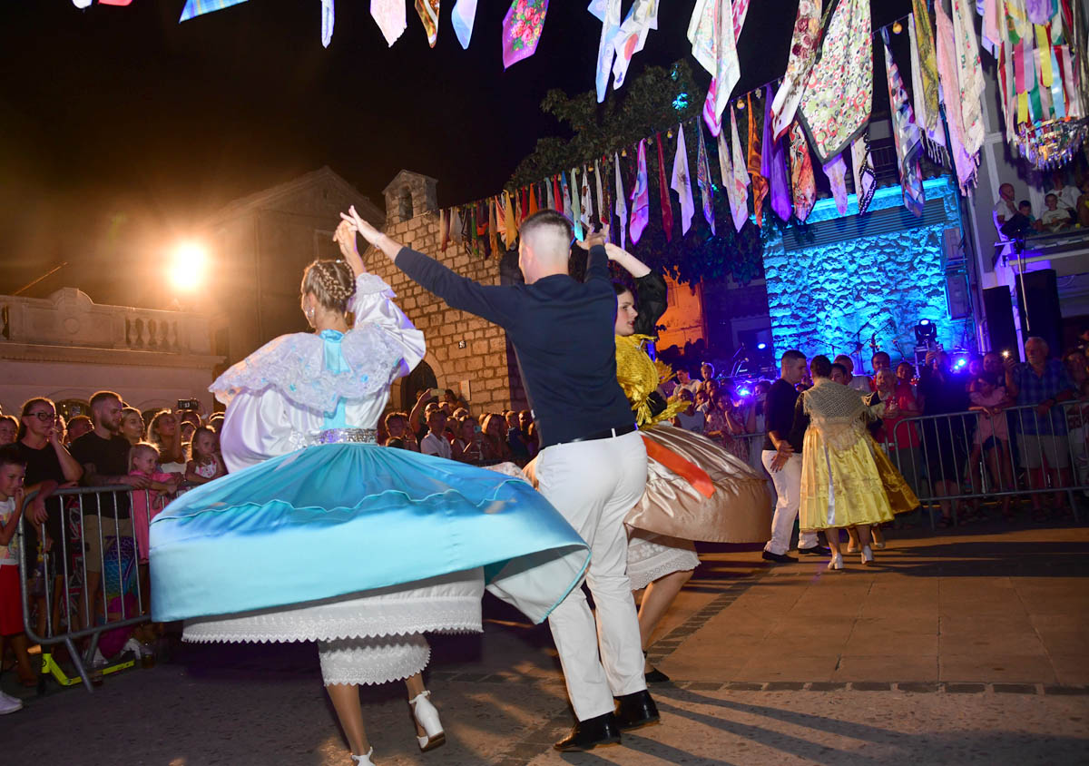 Tradicija, običaji i bogat program na Stomorini u Omišlju