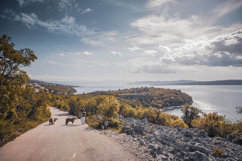 PREMIJERNO IZDANJE „CRIKVENICA FOOD & WINE WALK"